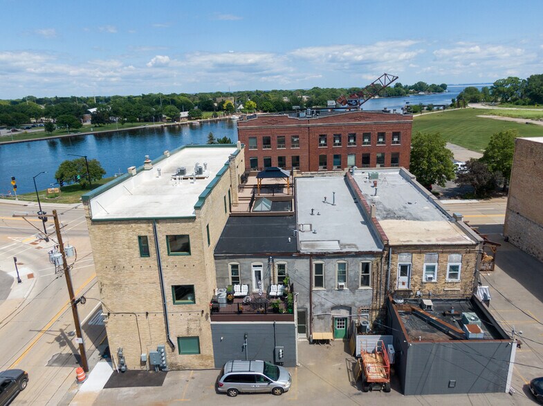 More Photos Of 601-607 S Main St, Oshkosh Office Residential For Sale