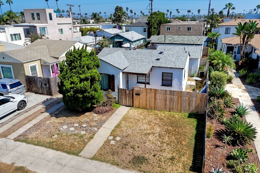 More Photos Of 4918 Del Monte Ave, San Diego Multifamily For Sale