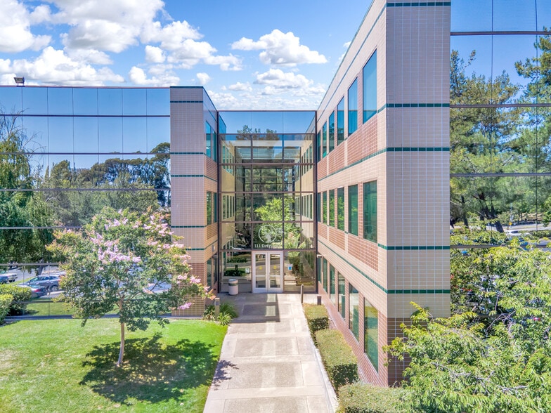 More Photos Of 111 Deerwood Rd, San Ramon Medical For Lease