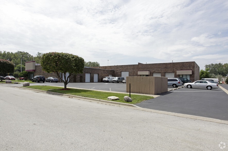 More Photos Of 5152-5160 W 127th St, Alsip Unknown For Lease