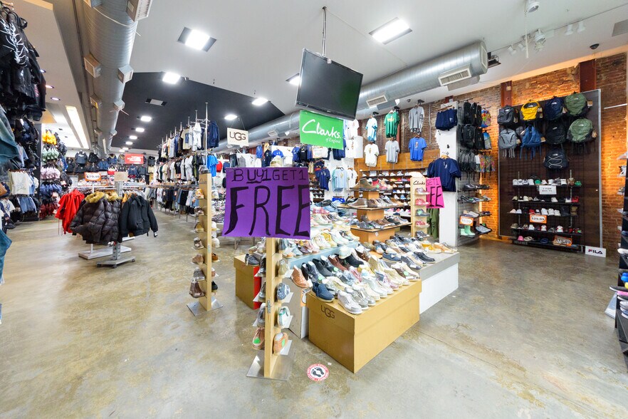 More Photos Of 938 Flatbush Ave, Brooklyn Storefront Retail Office For Lease