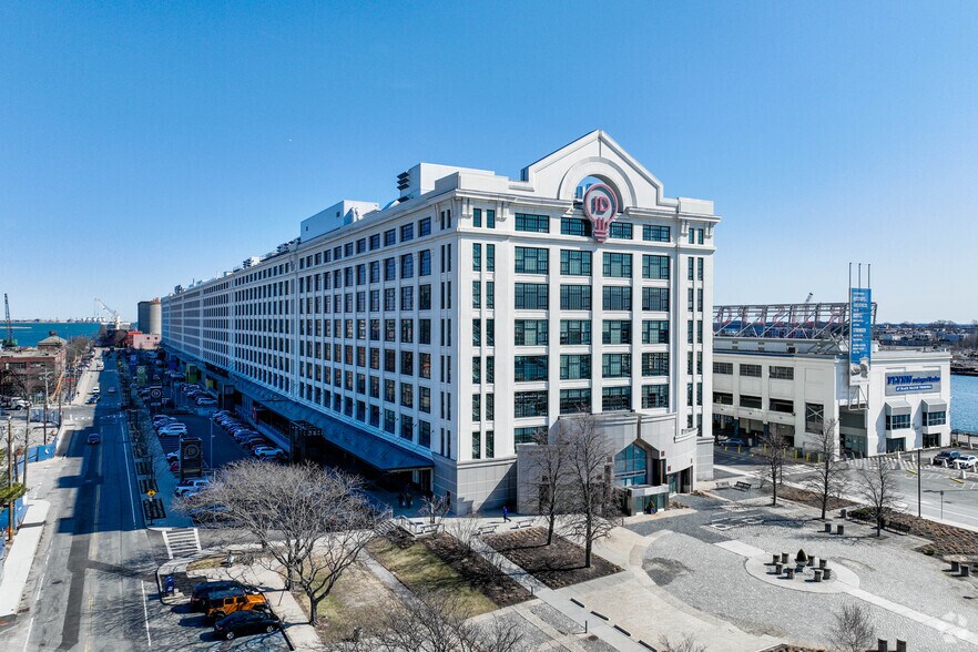 More Photos Of 1 Design Center Pl, Boston Office For Sale