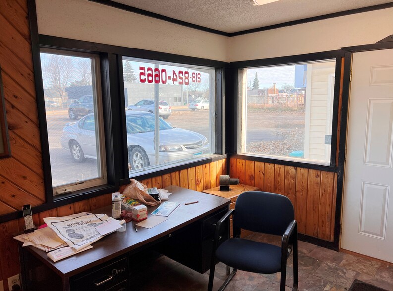 More Photos Of 10 Washington St NE, Brainerd General Retail For Sale