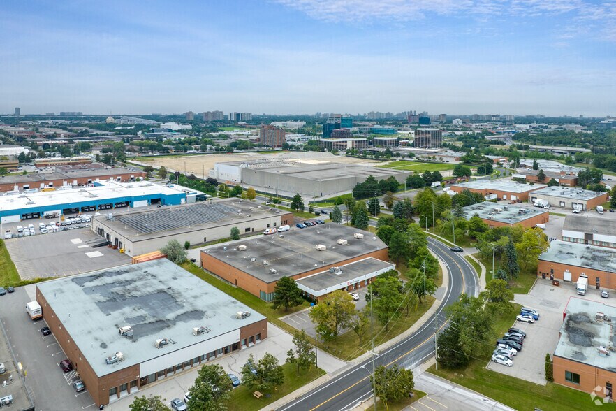 More Photos Of 96 Steelcase Rd W, Markham Service For Sale