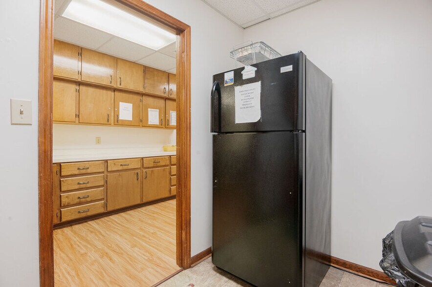 More Photos Of 231 Memorial Dr, Jacksonville Medical For Sale
