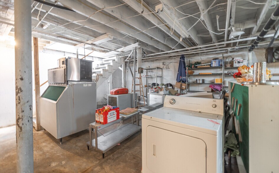 More Photos Of 9180 State Route 140, Hamel Restaurant For Sale