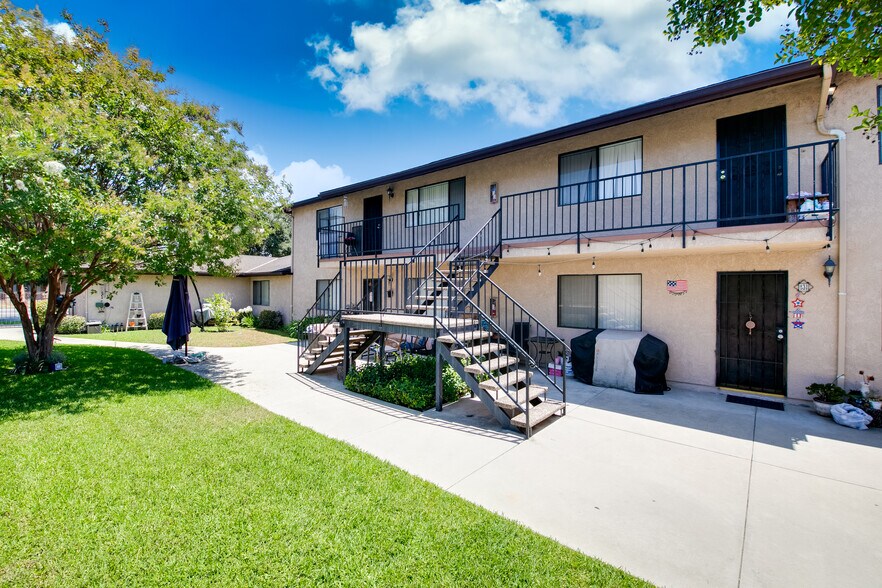 More Photos Of 529 N San Gabriel Ave, Azusa Apartments For Sale