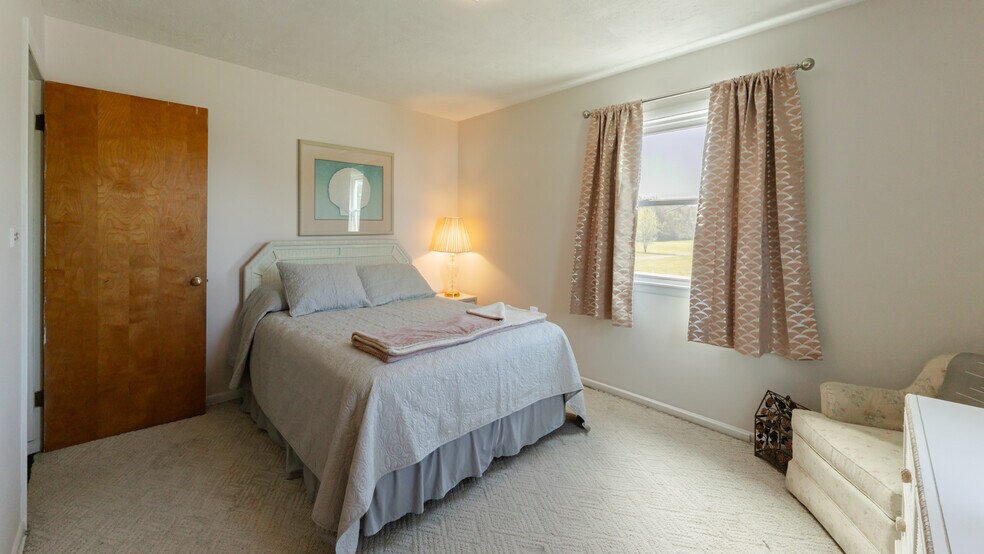 More Photos Of 11424 W Corunna Rd, Lennon Storefront Retail Residential For Sale