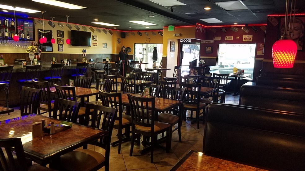 More Photos Of 44844 Elm Ave, Lancaster Freestanding For Sale