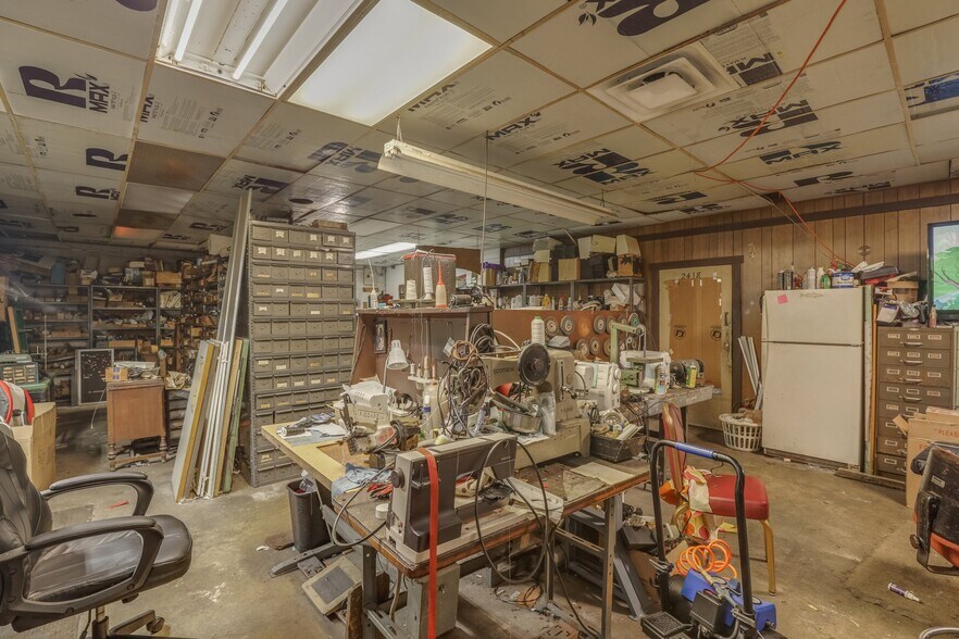 More Photos Of 3378 E Princess Anne Rd, Norfolk Storefront Retail Office For Sale