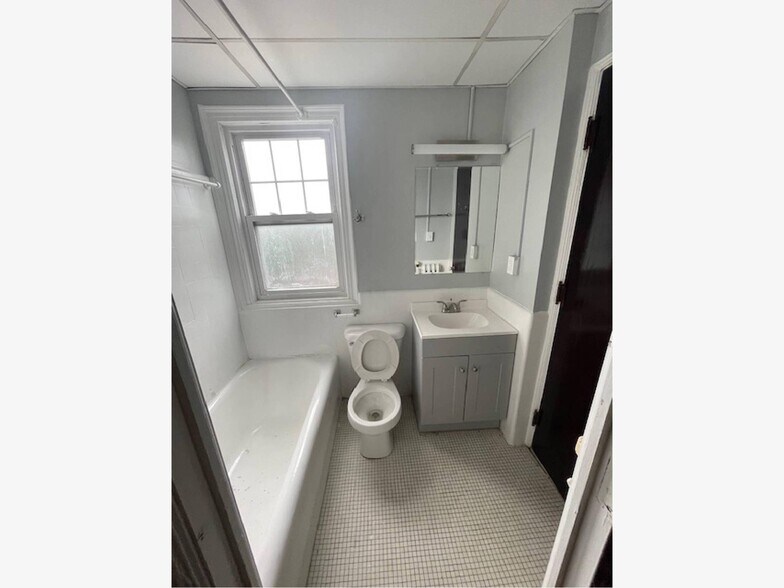 More Photos Of 600 James St, Syracuse Apartments For Sale