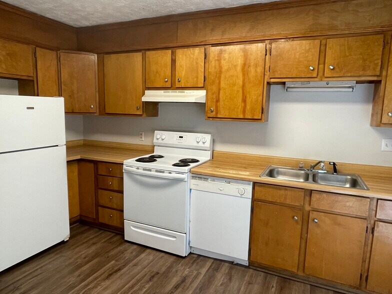 More Photos Of 5745 Horton Ave, Jackson Apartments For Sale