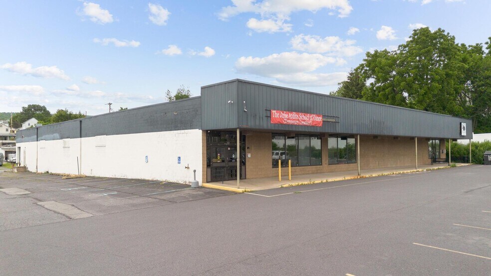 More Photos Of 629 S Main St, Old Forge Freestanding For Lease