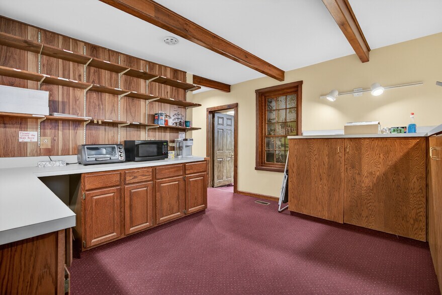 More Photos Of 1 W Main St, Marlton Office For Sale