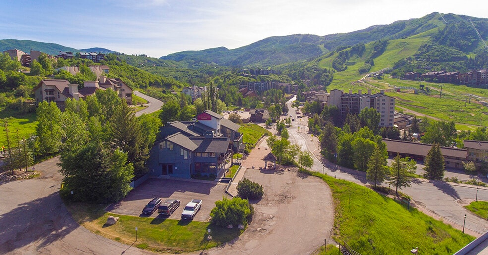 More Photos Of 1724 Ski Time Square Dr, Steamboat Springs General Retail For Sale