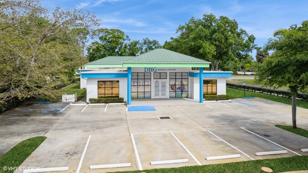 More Photos Of 3333 20th St, Vero Beach Medical For Sale
