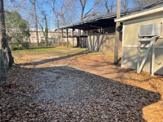 More Photos Of 2915 Chestnut St, Montgomery Office For Sale