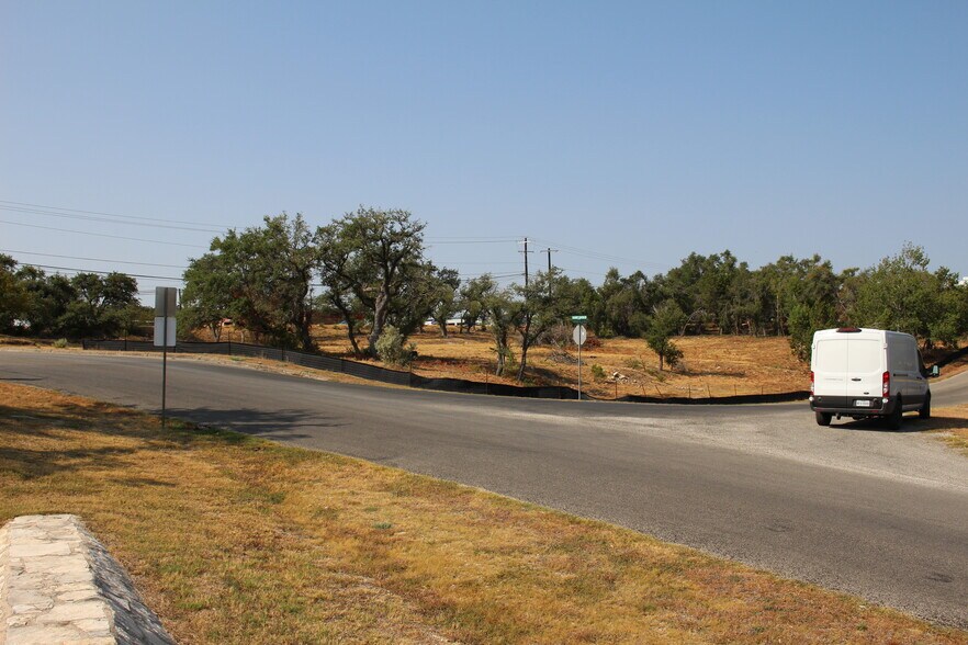 More Photos Of 970 N Sunset Canyon Dr, Dripping Springs Land For Sale