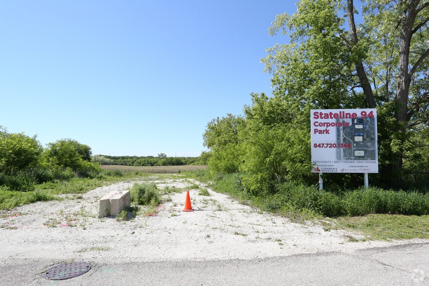 More Photos Of 120th Avenue and 122nd St, Pleasant Prairie Warehouse For Sale