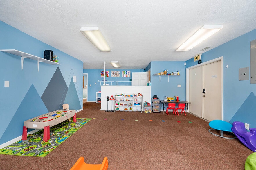 More Photos Of 180 Robert Curry Dr, Martinsville Daycare Center For Sale