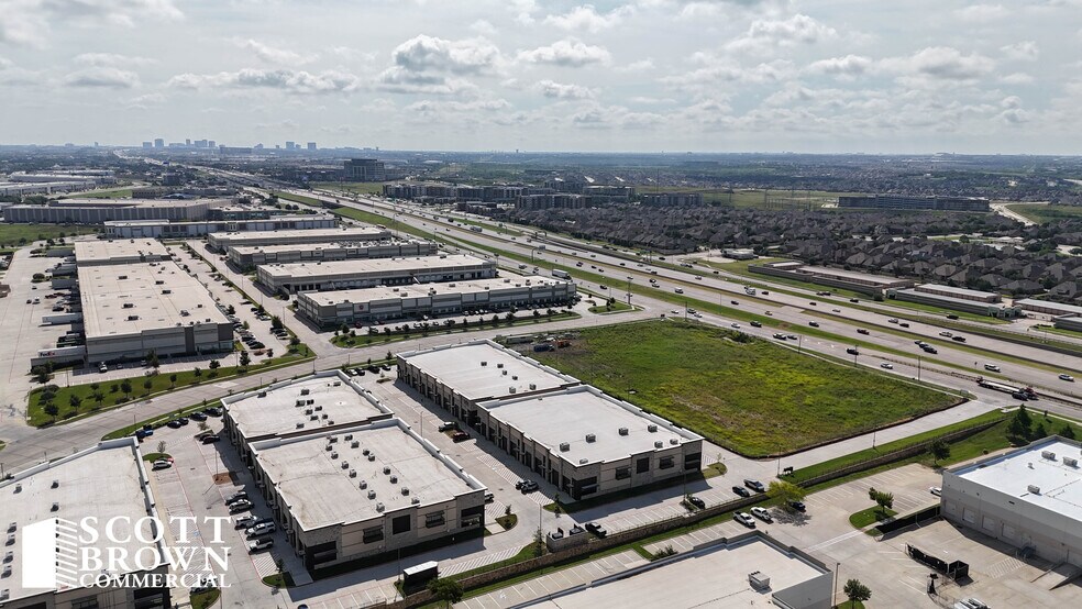 More Photos Of 2601 TX-121, Lewisville Unknown For Lease