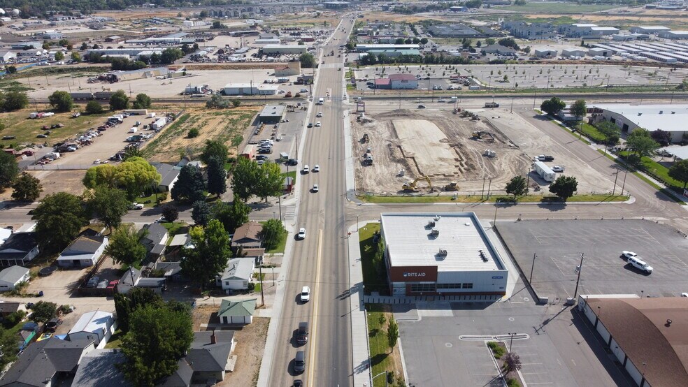 More Photos Of 2107 Blaine St, Caldwell General Retail For Sale