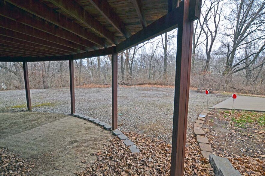 More Photos Of 3214 N Illinois St, Swansea Medical For Sale