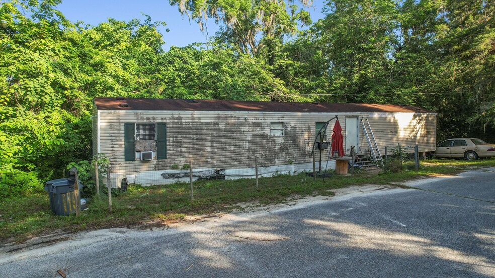 More Photos Of 224 SE Davie Ct, Lake City Manufactured Housing Mobile Home Park For Sale