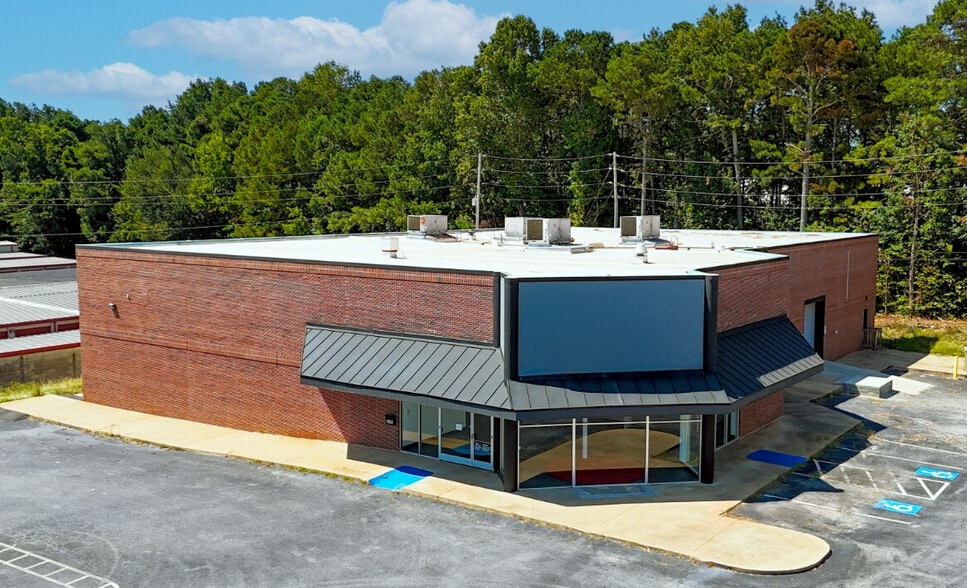 Primary Photo Of 7442 Douglas Blvd, Douglasville Freestanding For Lease