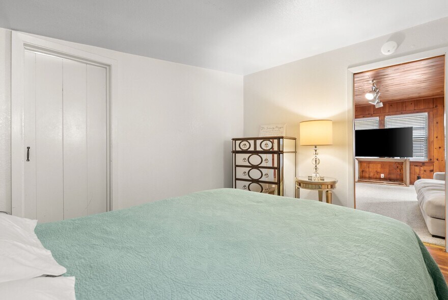 More Photos Of 516 Capitola Ave, Capitola Multifamily For Sale