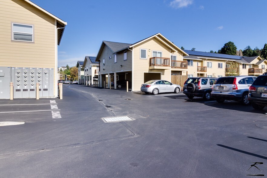 More Photos Of 305-335 Union St, Arcata Apartments For Sale