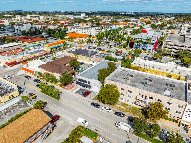 More Photos Of 25 E 4th St, Hialeah Office For Lease