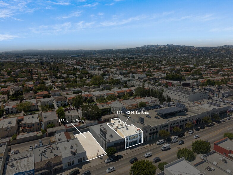 More Photos Of 141-143 N La Brea Ave, Los Angeles Restaurant For Sale