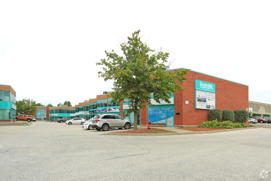 Primary Photo Of 122 Saunders Rd, Barrie Warehouse For Lease