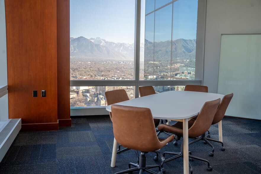 More Photos Of 299 S Main St, Salt Lake City Office For Lease