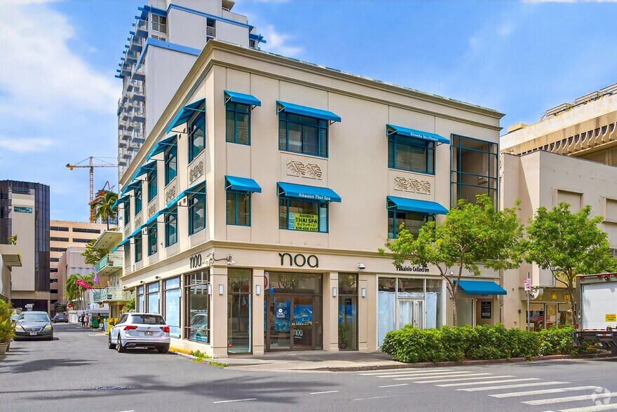 More Photos Of 345 Royal Hawaiian Ave, Honolulu General Retail For Lease