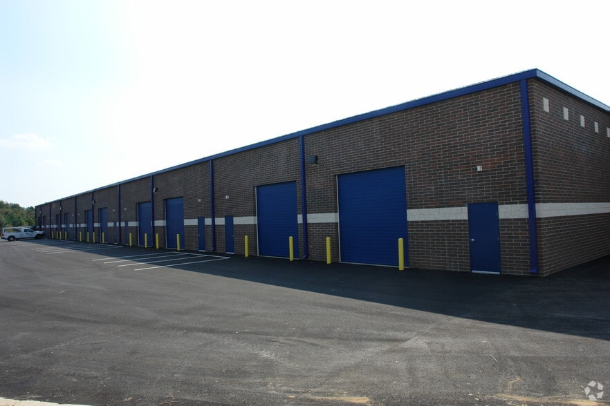 More Photos Of 1001 Prince George's Blvd, Upper Marlboro Light Manufacturing For Sale