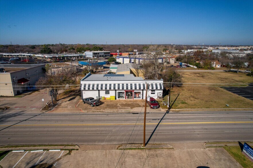 Primary Photo Of 7235 Glenview Dr, Richland Hills Office For Sale