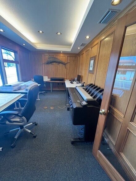 More Photos Of 34921 Calle del Sol, Capistrano Beach Office For Lease