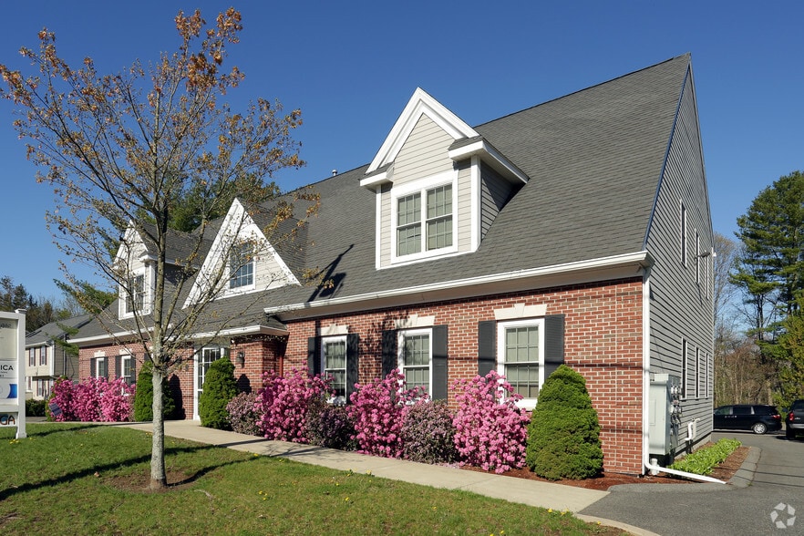 Primary Photo Of 2374 Diamond Hill Rd, Cumberland Office For Lease