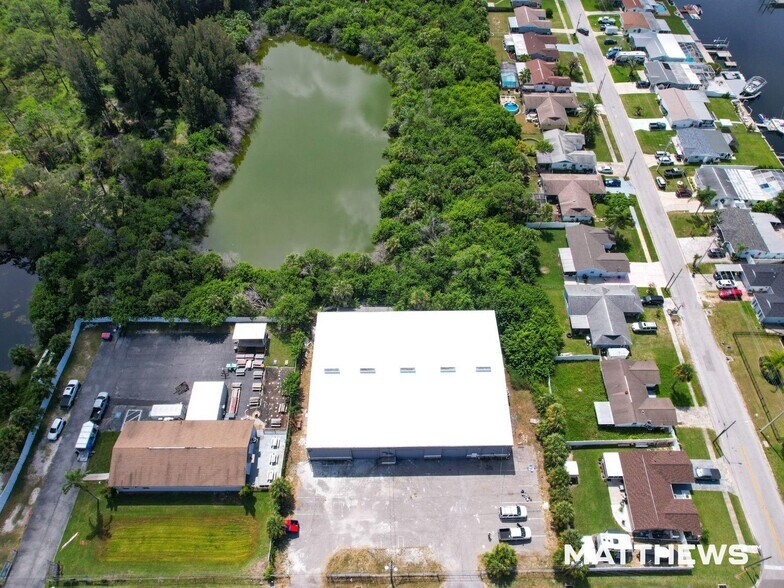 More Photos Of 6740 Tower Dr, Hudson Manufacturing For Sale
