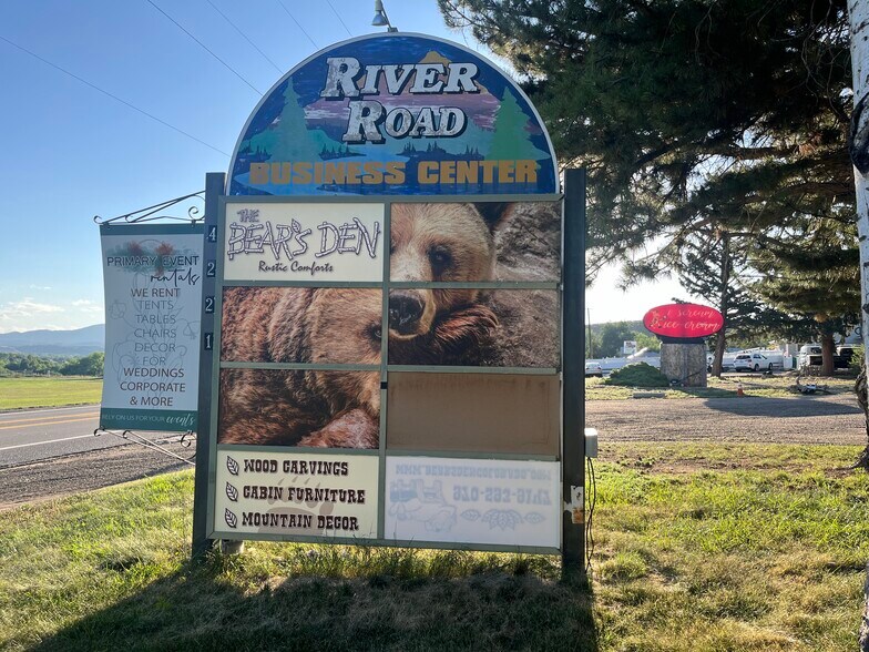 More Photos Of 4221 W Eisenhower Blvd, Loveland General Retail For Lease