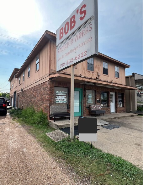 Primary Photo Of 1010 1st St, Rosenberg Apartments For Sale