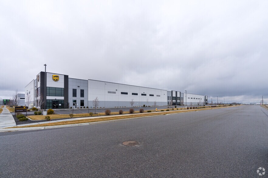 Primary Photo Of 9210 W Harlan Ln, Spokane Distribution For Lease