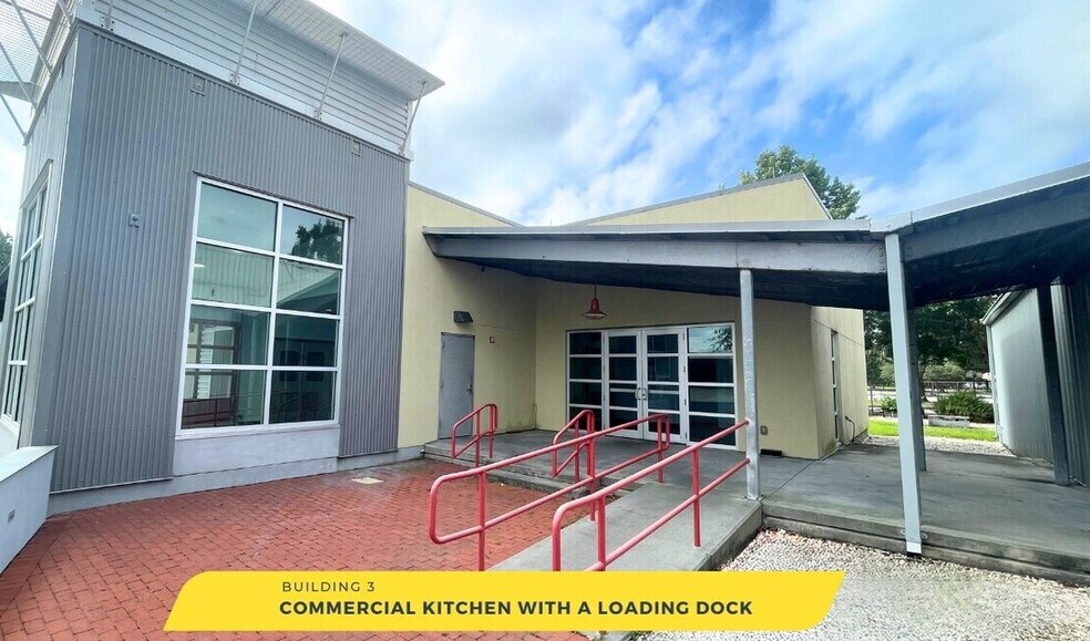 Primary Photo Of 2501 E President St, Savannah Unknown For Lease