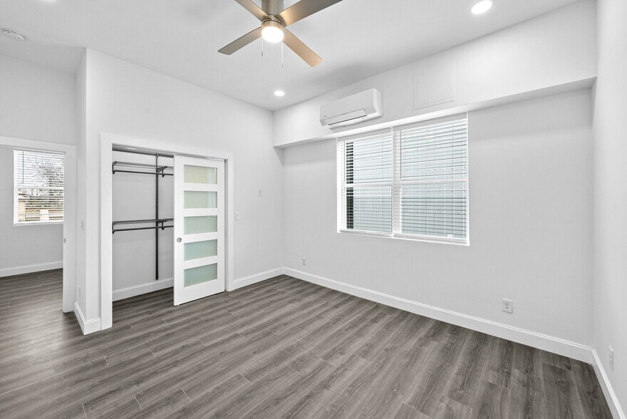 More Photos Of 316 Toledo, San Antonio Multifamily For Sale