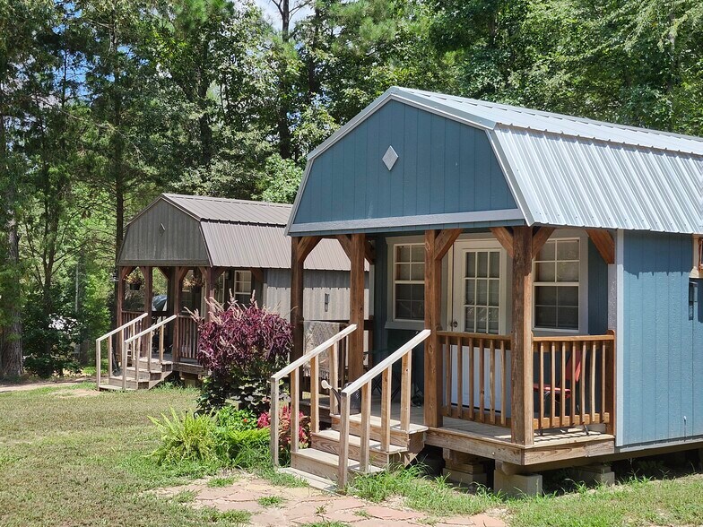 More Photos Of 1064 County Road SE 4105, Mount Vernon Manufactured Housing Mobile Home Park For Sale