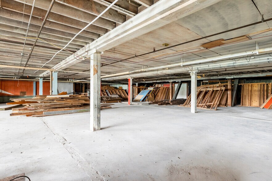 More Photos Of , Seattle Unknown For Sale