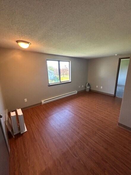 More Photos Of 5724 Glendale Dr, Lockport Apartments For Sale