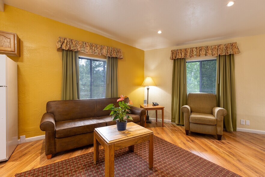 More Photos Of 5829 Buck Springs Rd, Pinetop Hotel For Sale